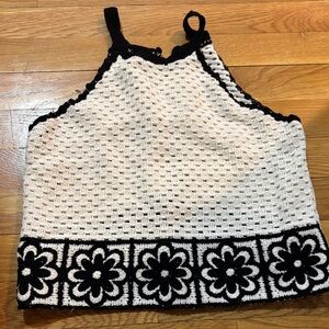 Zara Black and White Floral Crochet Crop Top